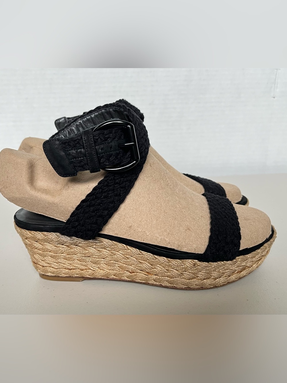Stuart Weitzman Alexlo Crochet Espadrille Wedge Sandals Black Leather Size 9